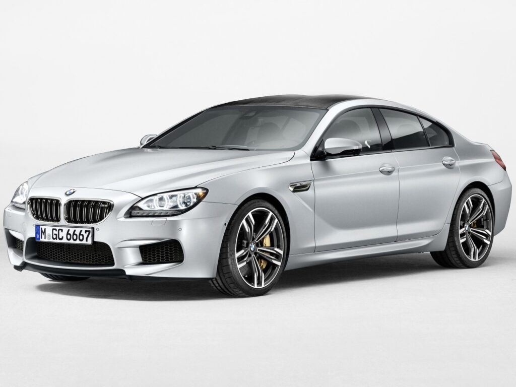 Bmw M6の中古車買取相場と 高く買取してもらうコツ Sellcaの中古車査定