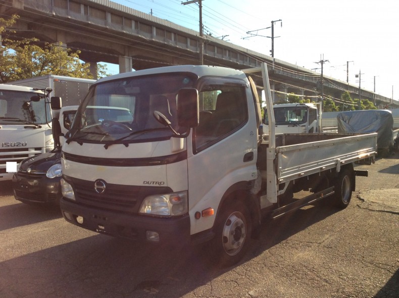 日野 デュトロの中古車買取相場と 高く買取してもらうコツ Sellcaの中古車査定