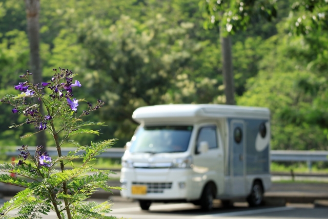 軽キャンパー 軽自動車型キャンピングカー の魅力 メリット デメリットを詳しく解説 軽キャンパー 軽自動車型キャンピングカー の魅力 メリット デメリットを詳しく解説 19年8月22日 キャンピングカーで最も小さいサイズにあたるのが軽 軽キャンパー 軽自動車型キャンピングカー の魅力 メリット デメリットを詳しく解説 軽キャンパー 軽自動車型キャンピングカー の魅力 メリット デメリットを詳しく解説 19年8月22日 キャンピングカーで最も小さいサイズにあたるのが軽