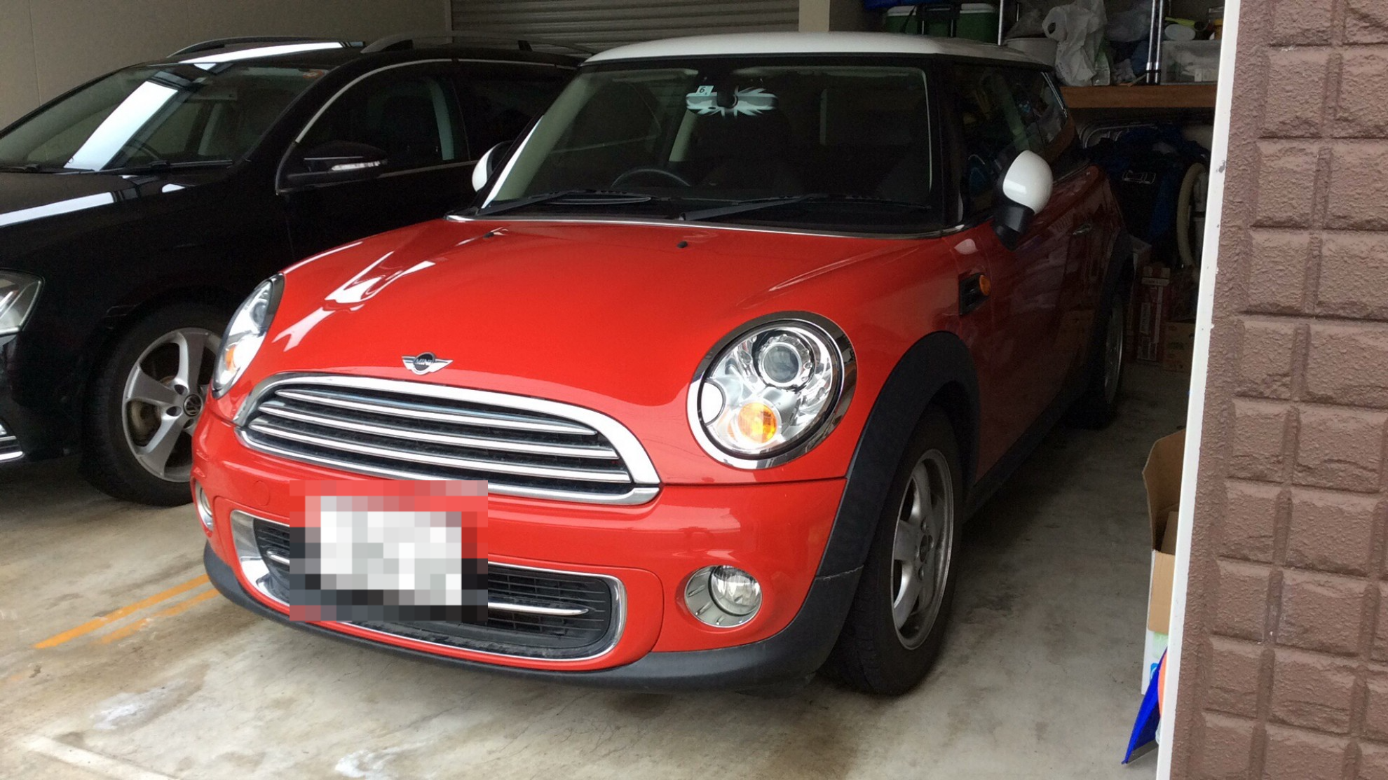 car_main_img