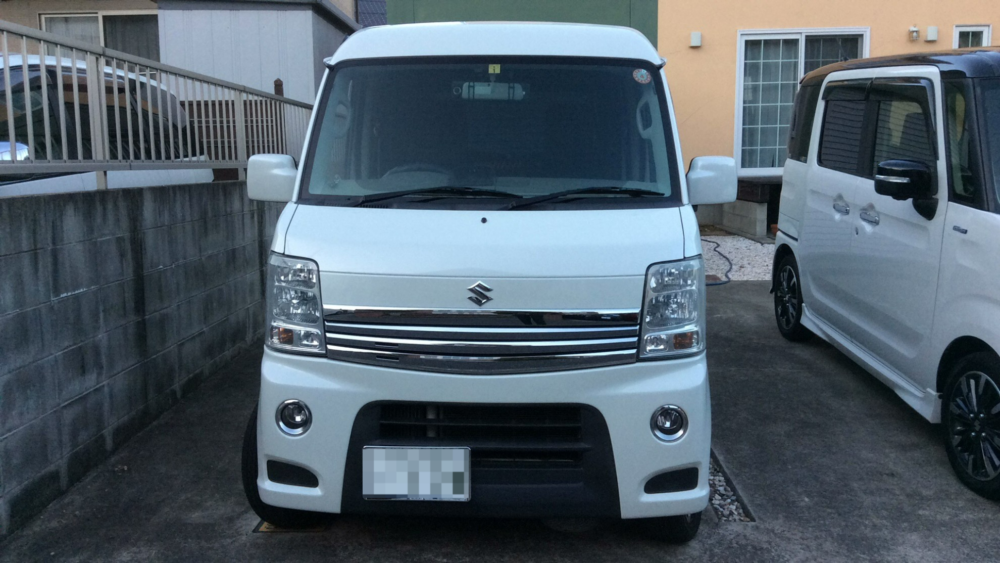 外装前方