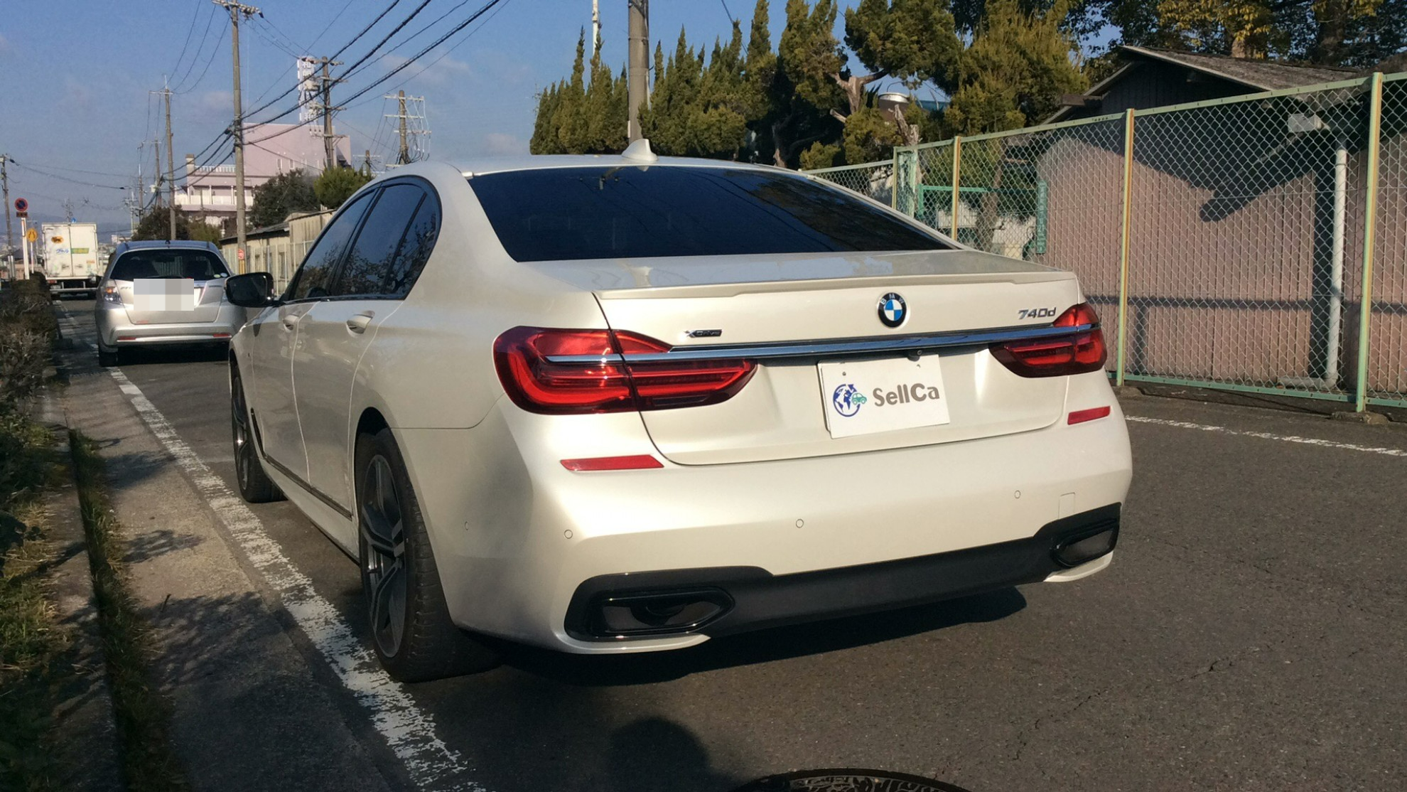 外装左後方
