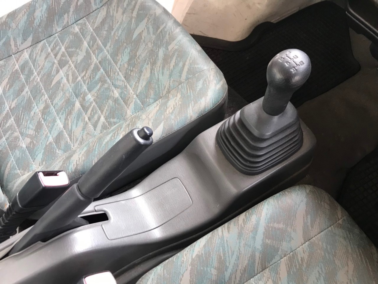 内装シフト