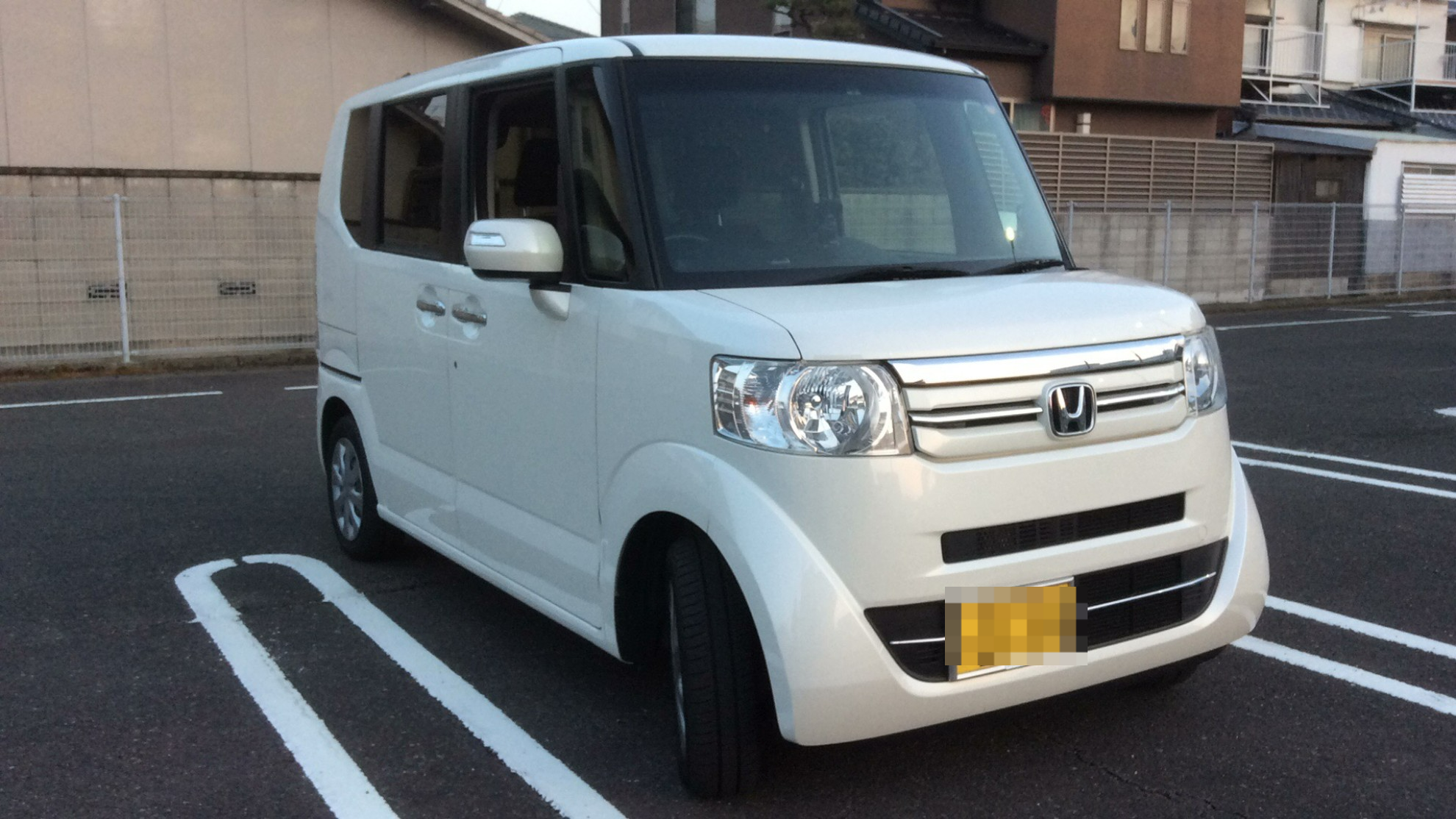 外装右前