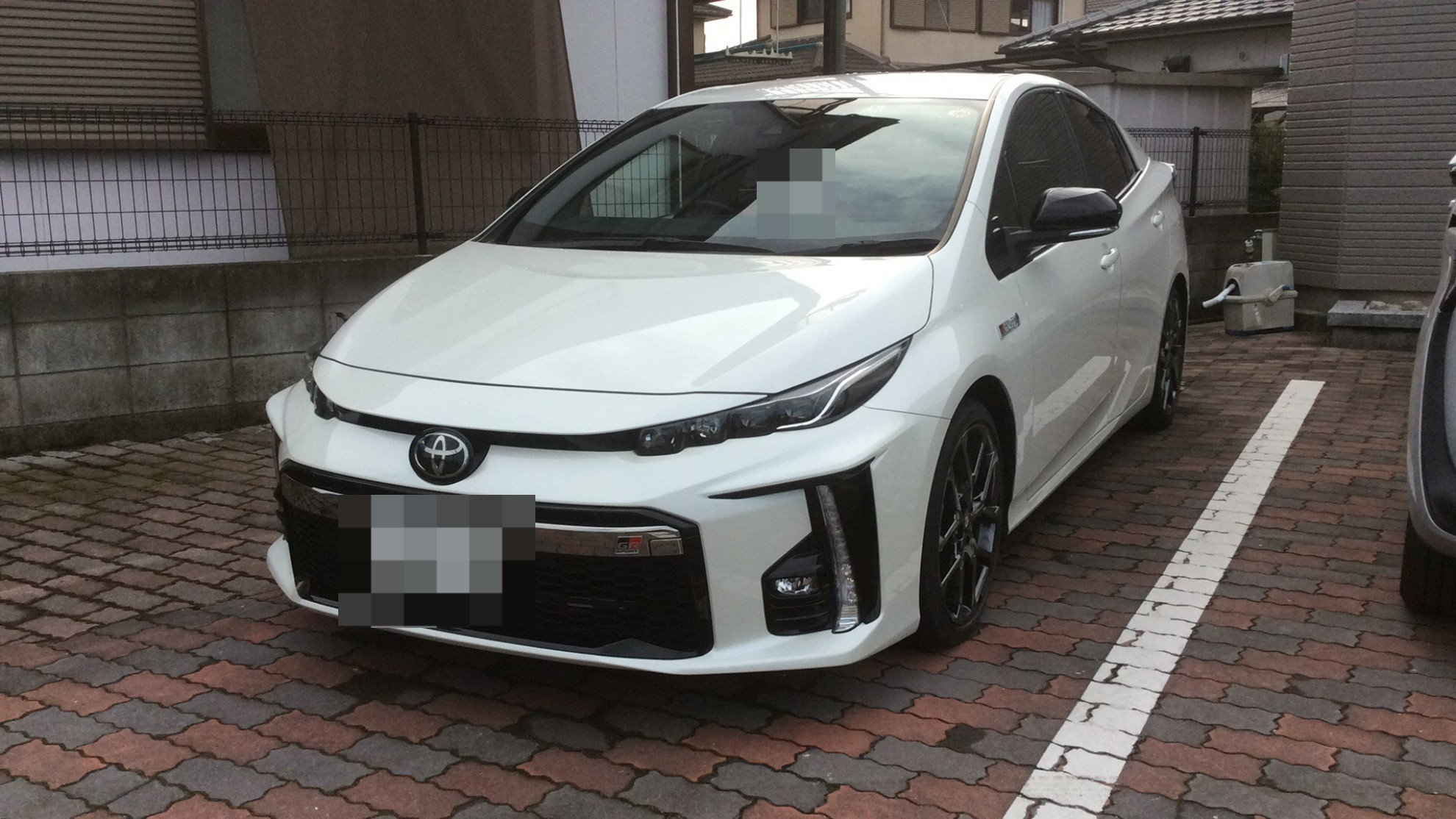 トヨタ プリウスＰＨＶの売買実績画像