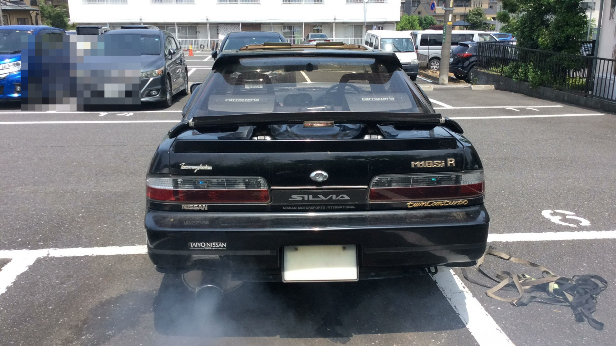 外装左後方