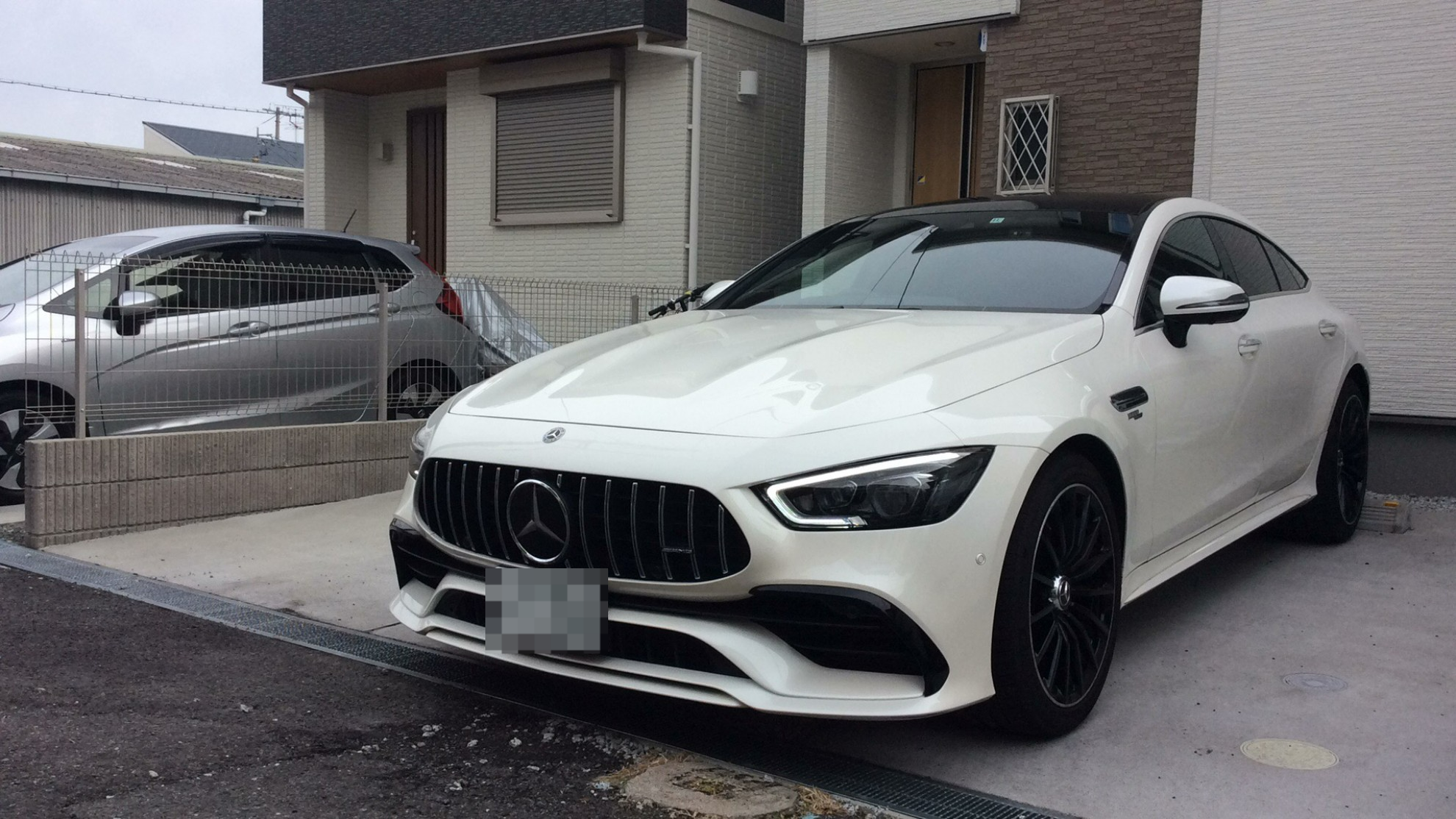メルセデスAMG GT 4ドアクーペの売買実績画像