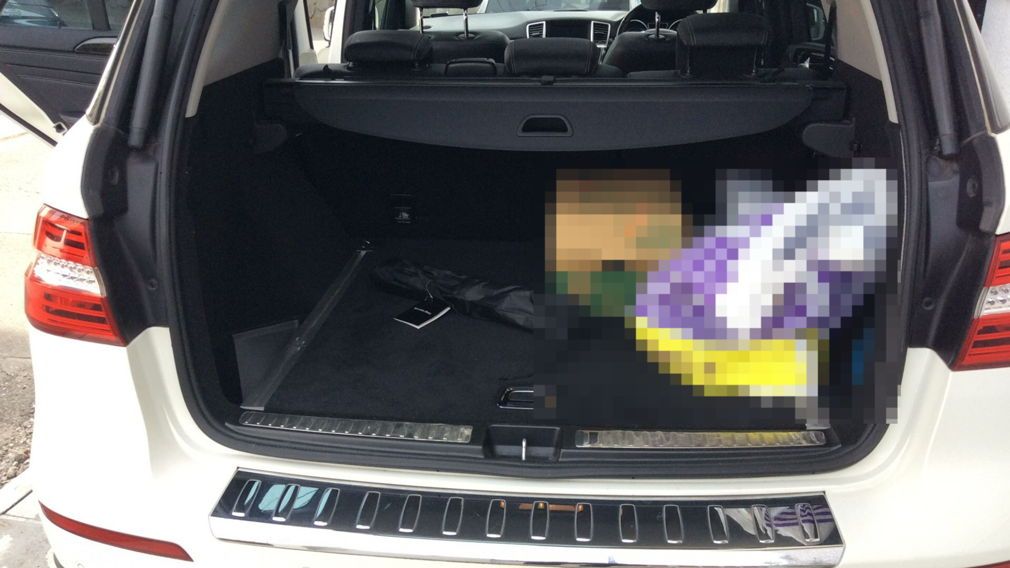内装トランク