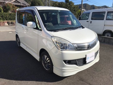 car_main_img
