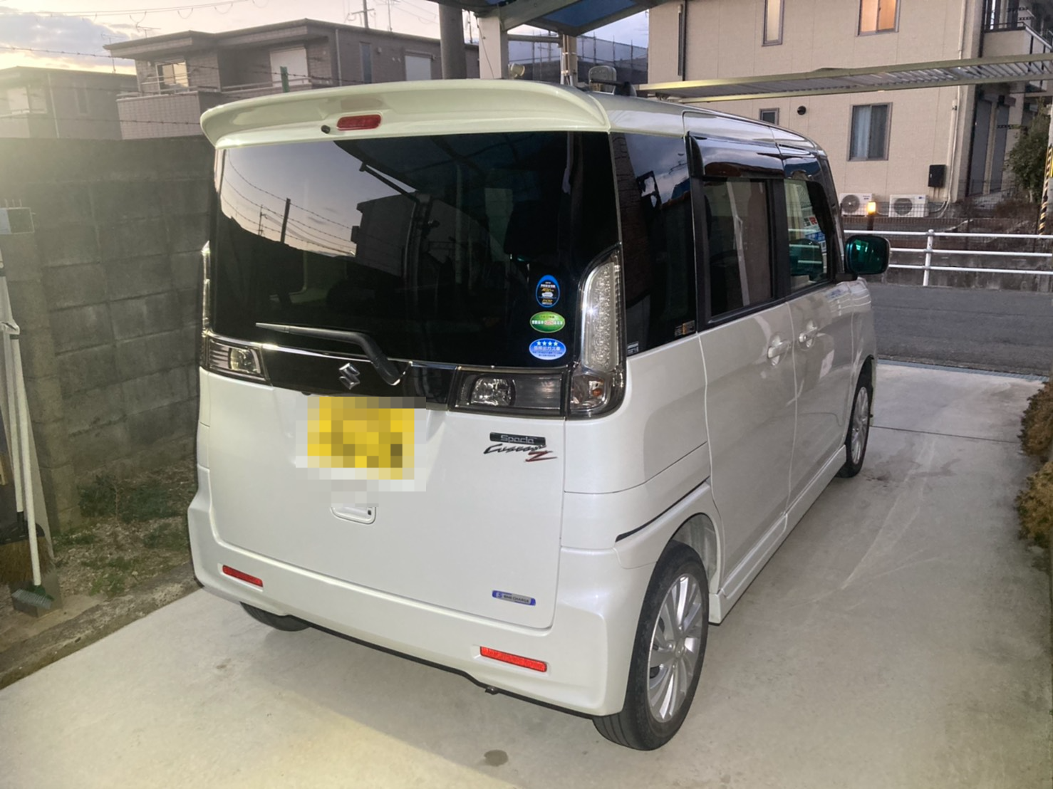 外装右後