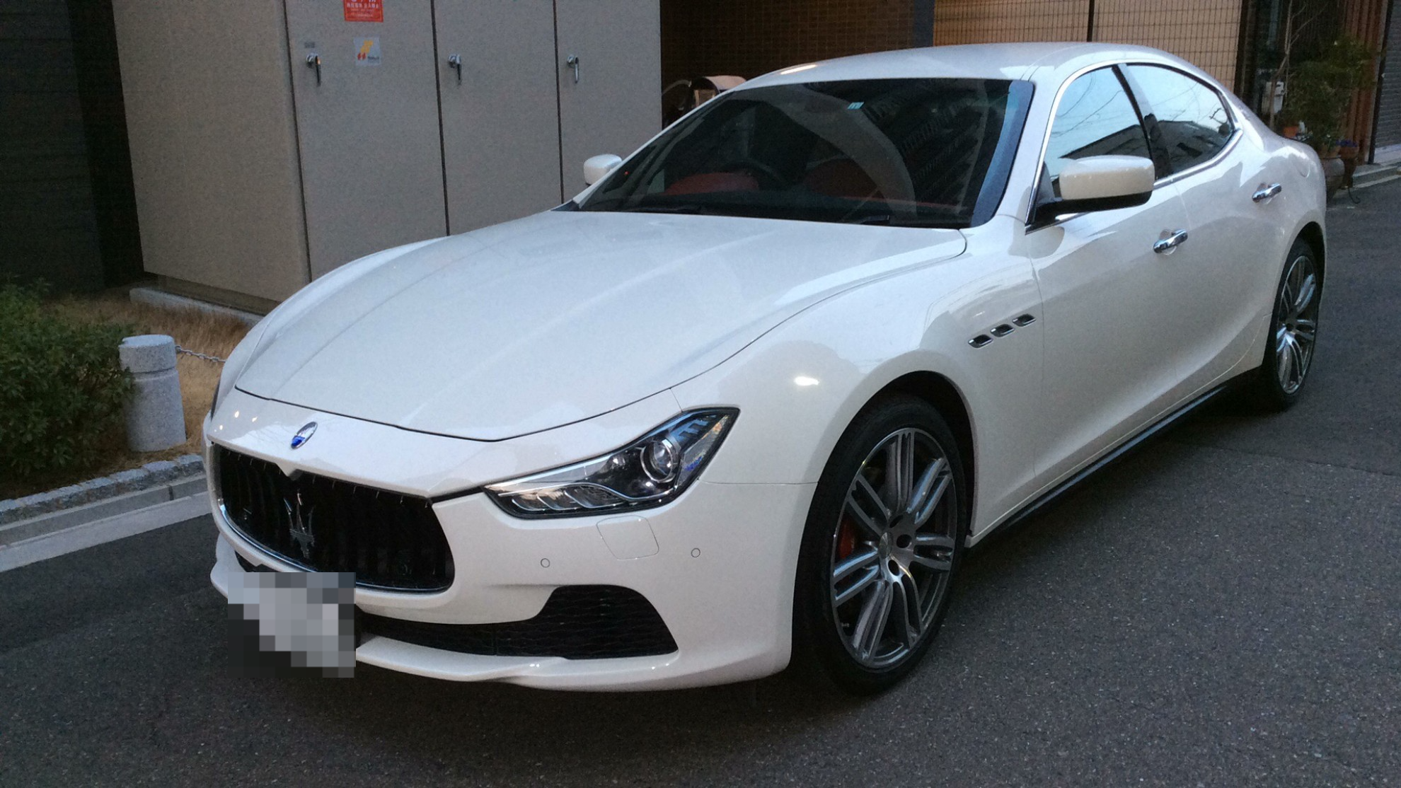 マセラティ ギブリの売買実績画像