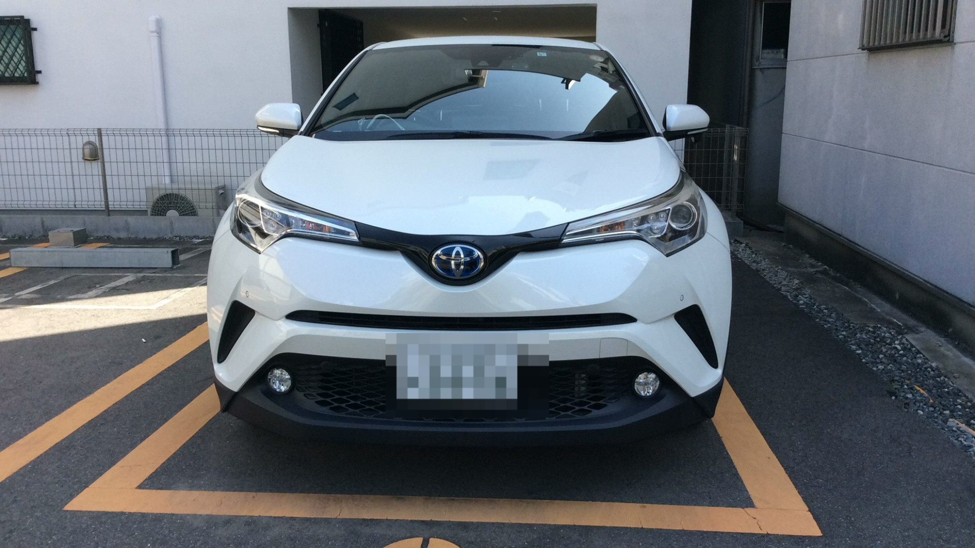 外装前方