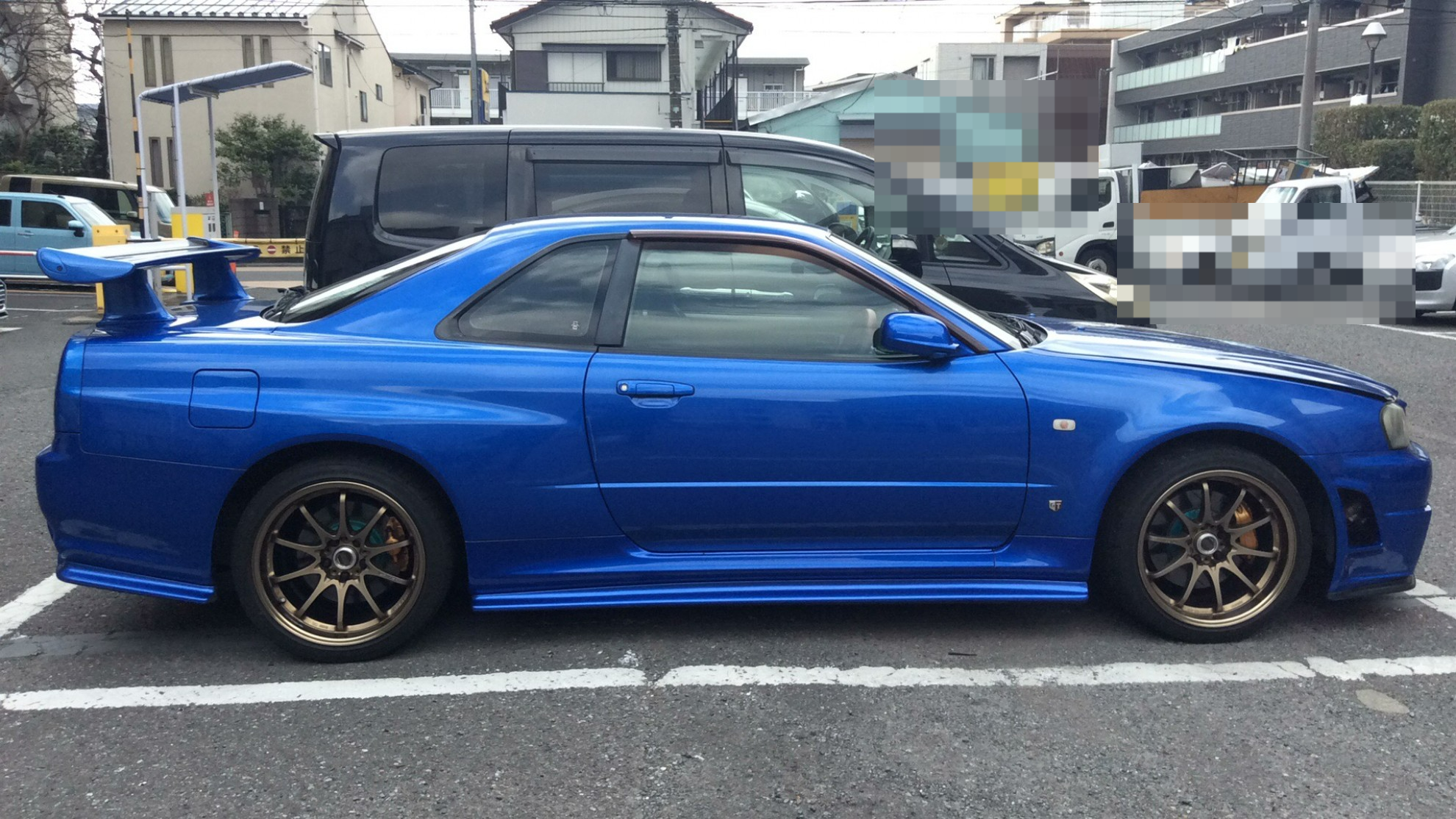外装右