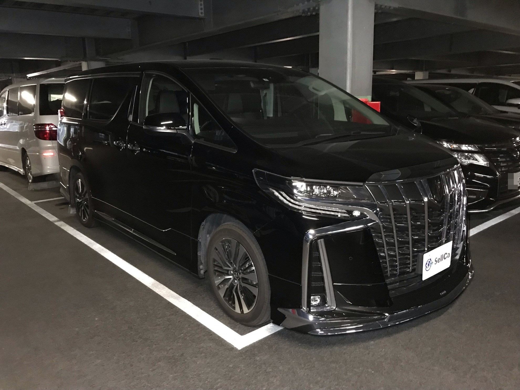 外装右前