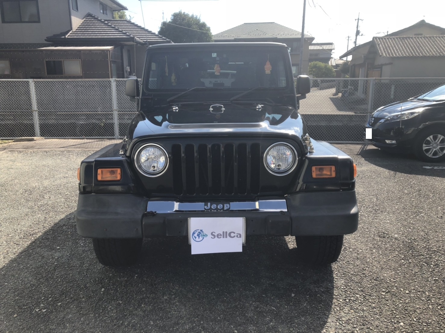 外装前方