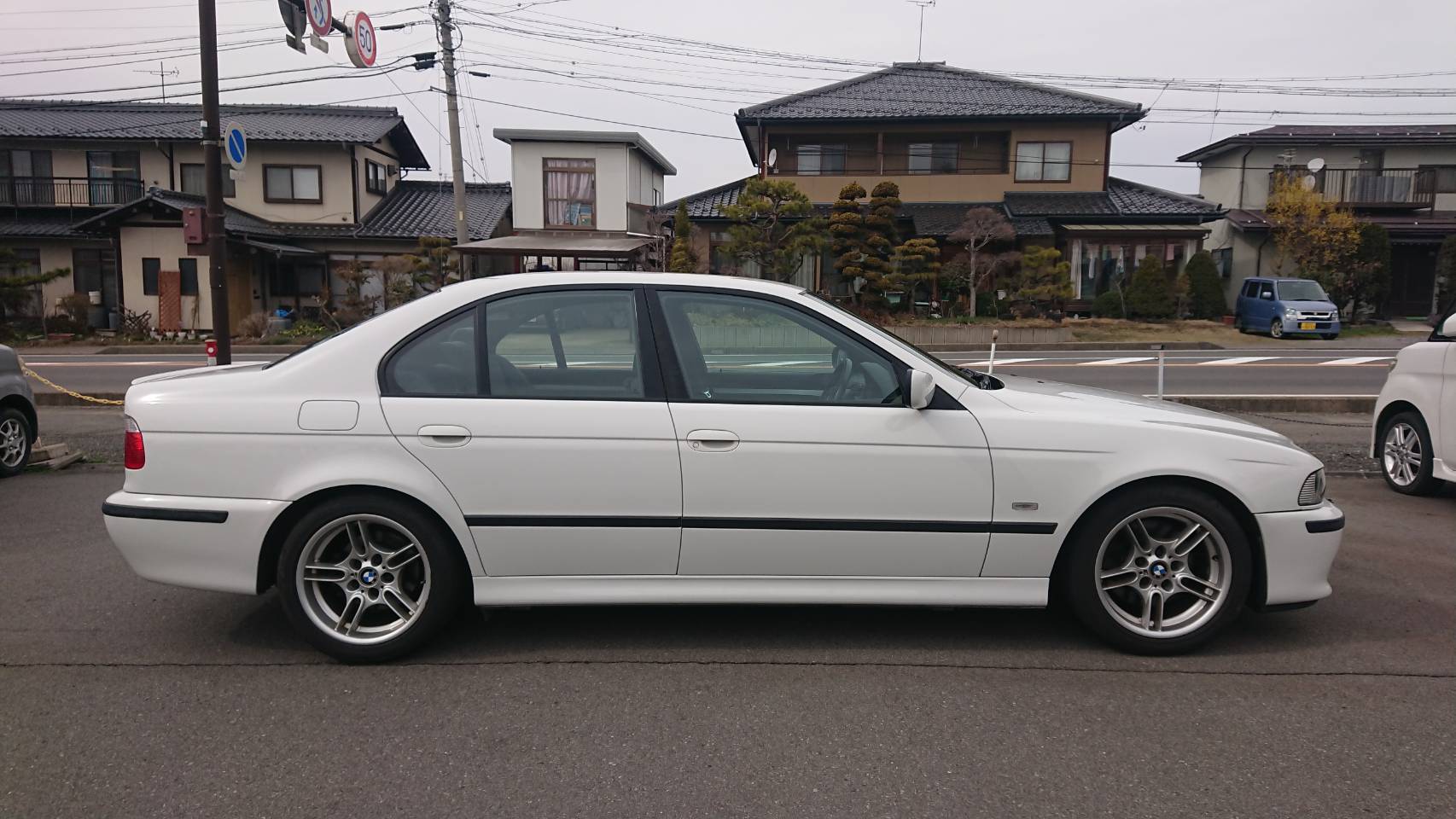 外装右