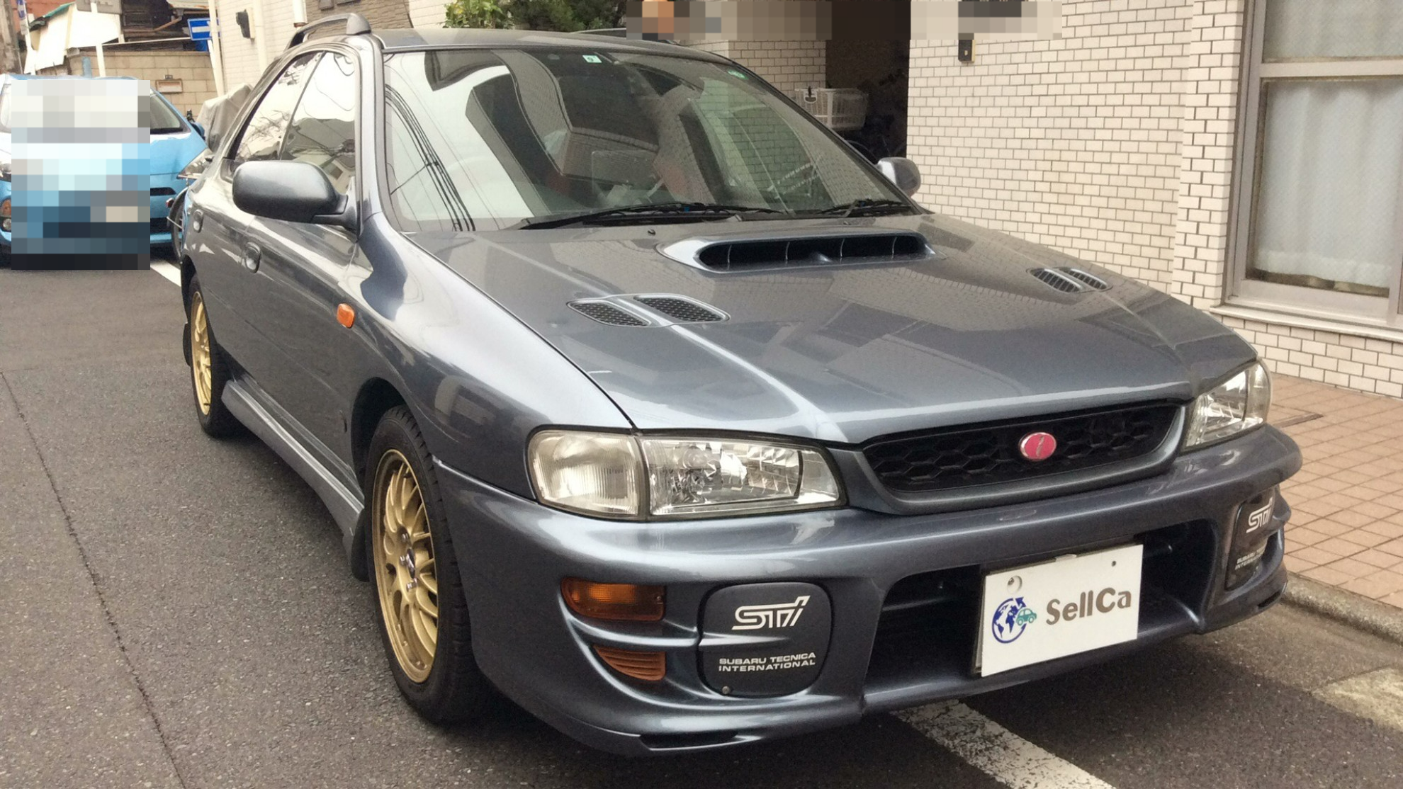 外装右前