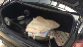 内装トランク