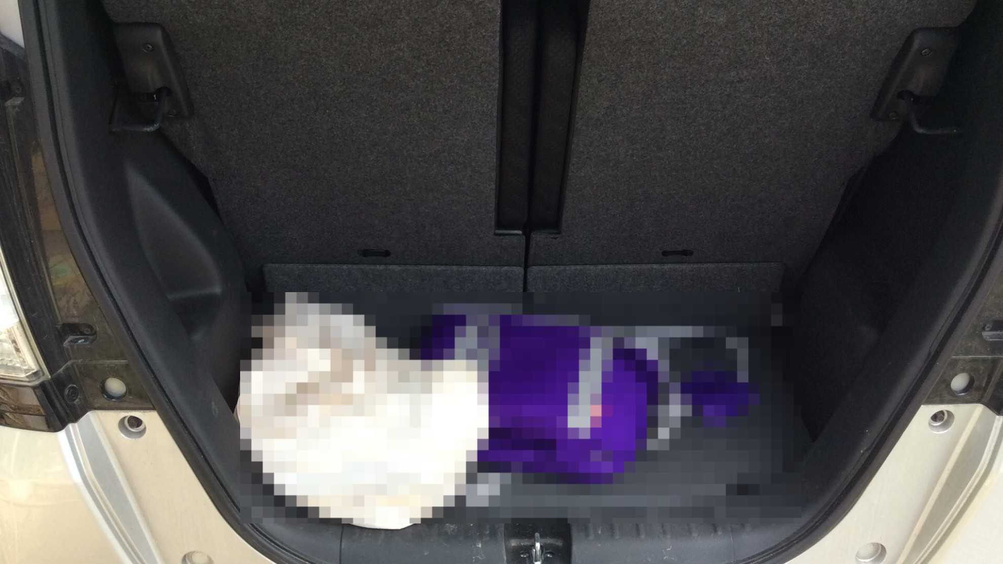 内装トランク