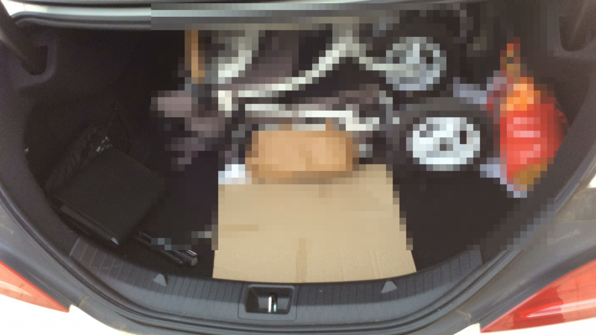 内装トランク