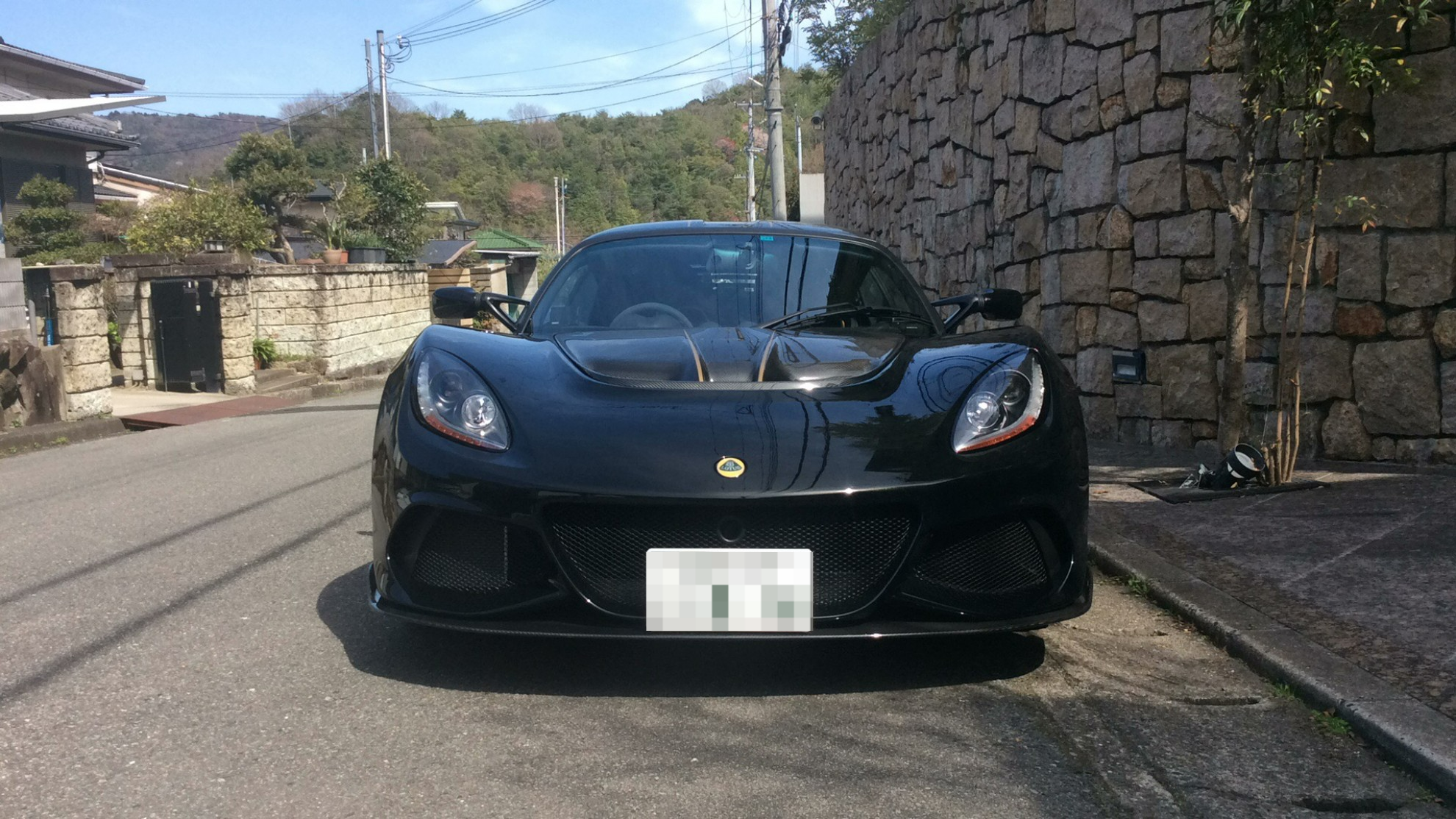 外装前方