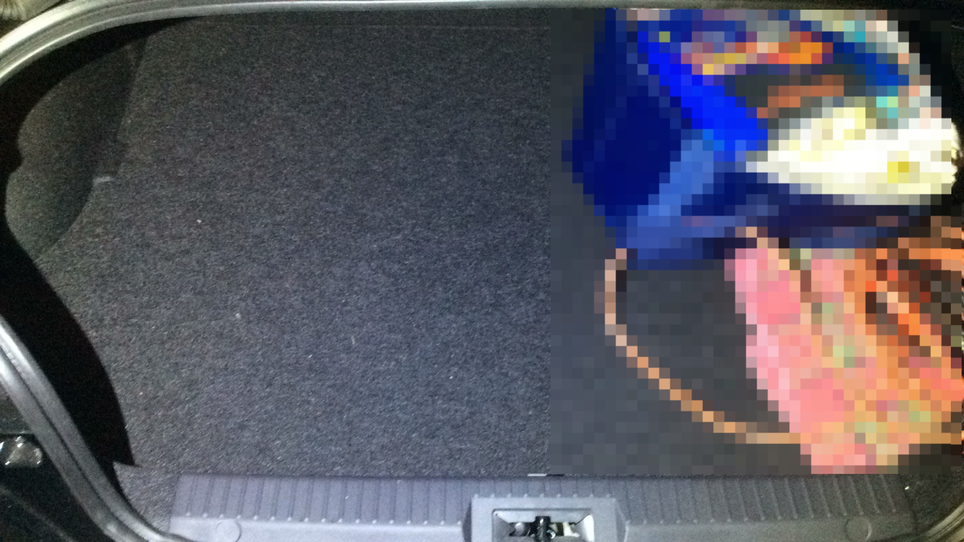 内装トランク