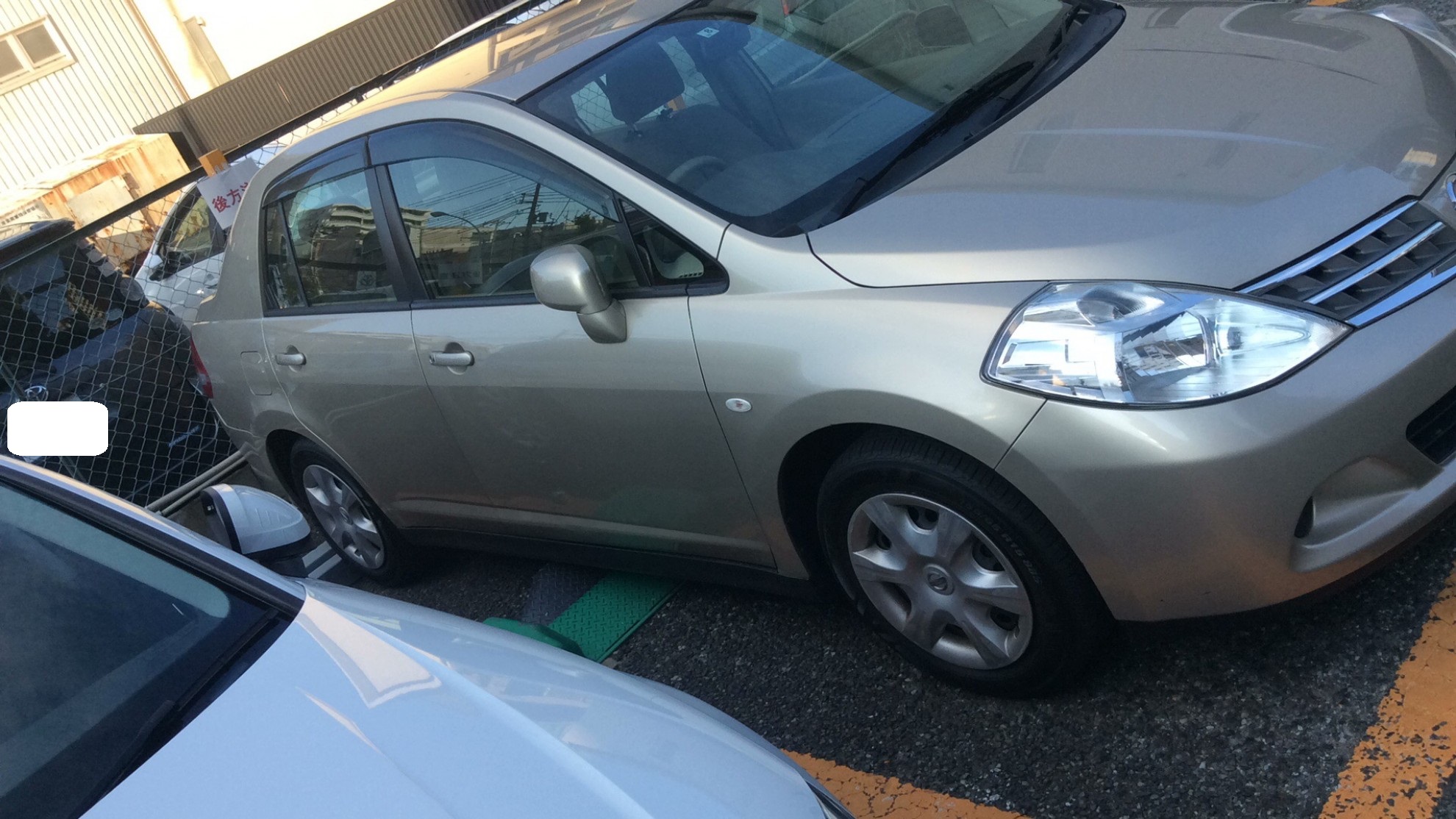 外装右
