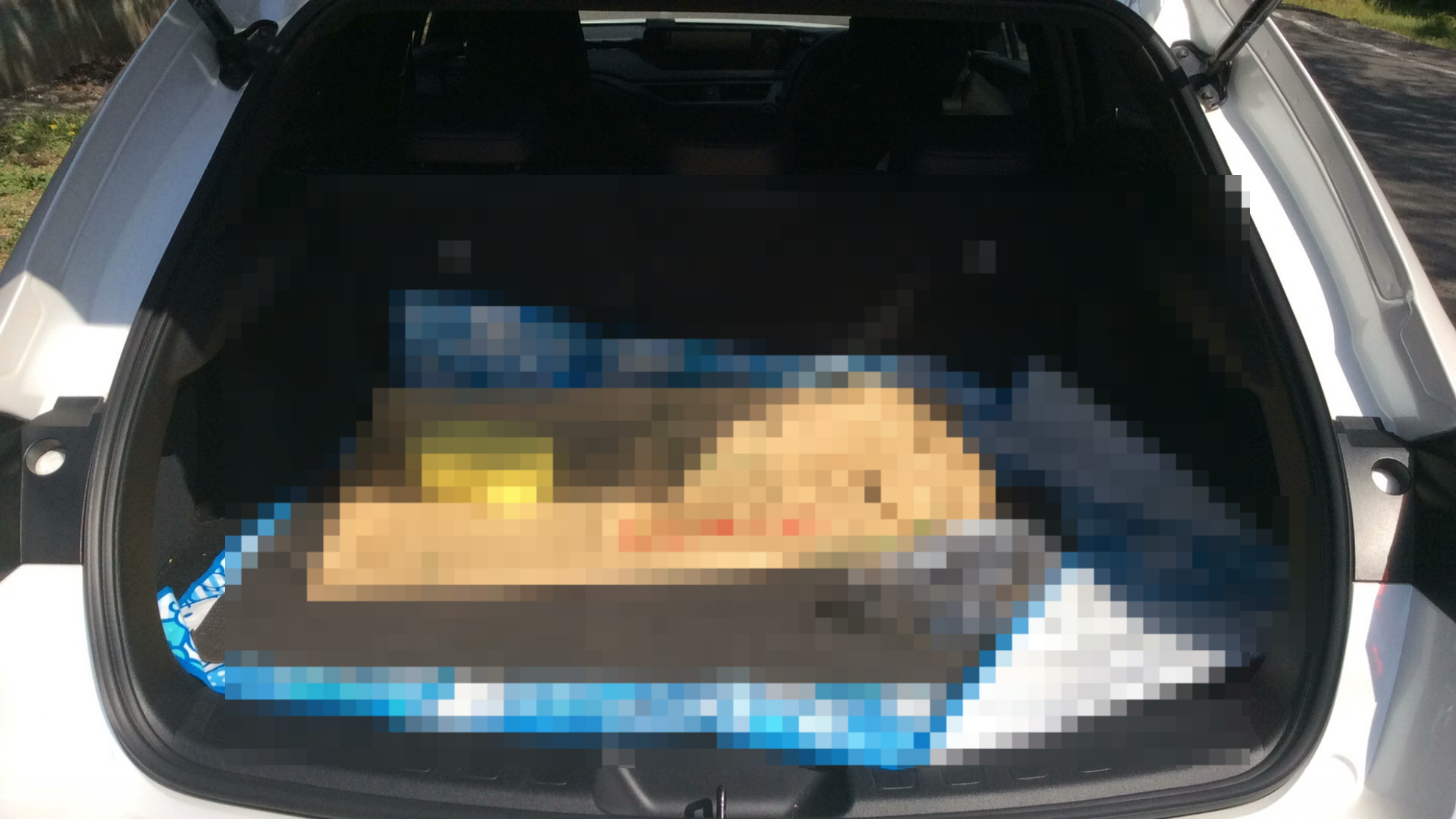 内装トランク