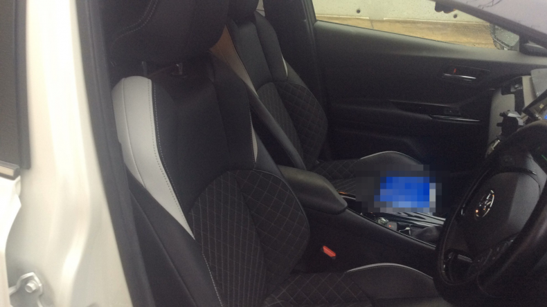 内装前方シート