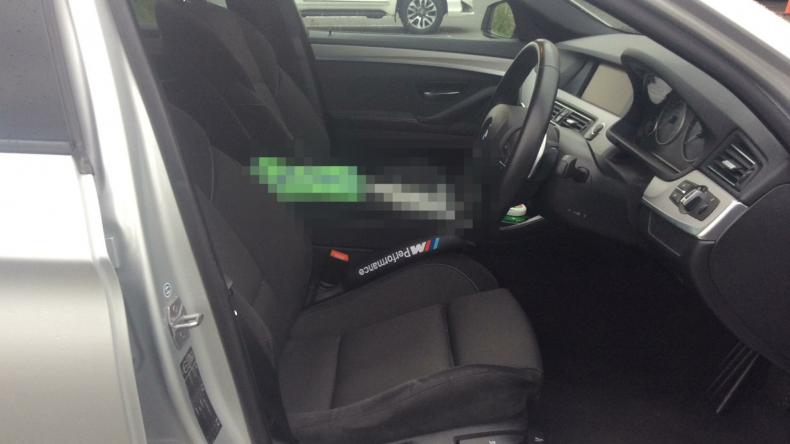 内装前方シート