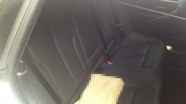 内装後方シート