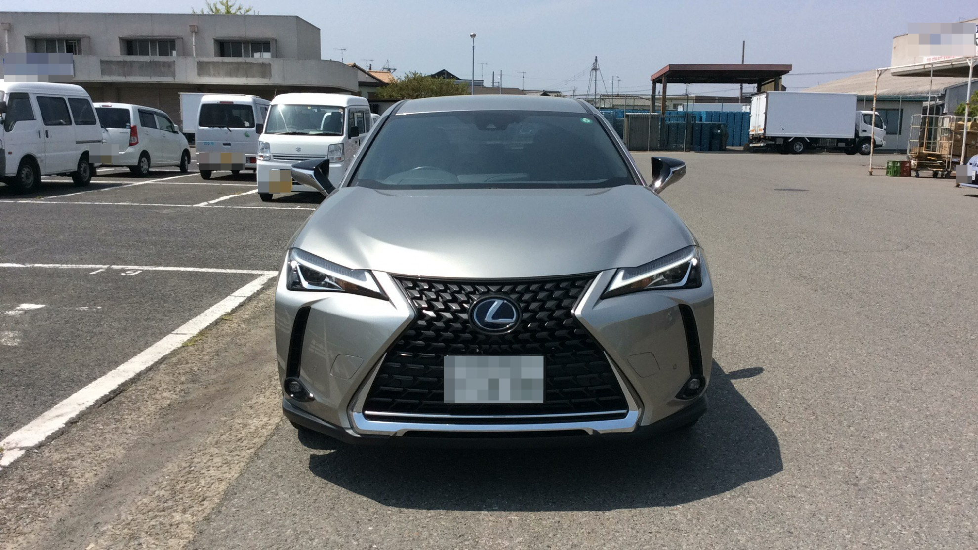 外装前方