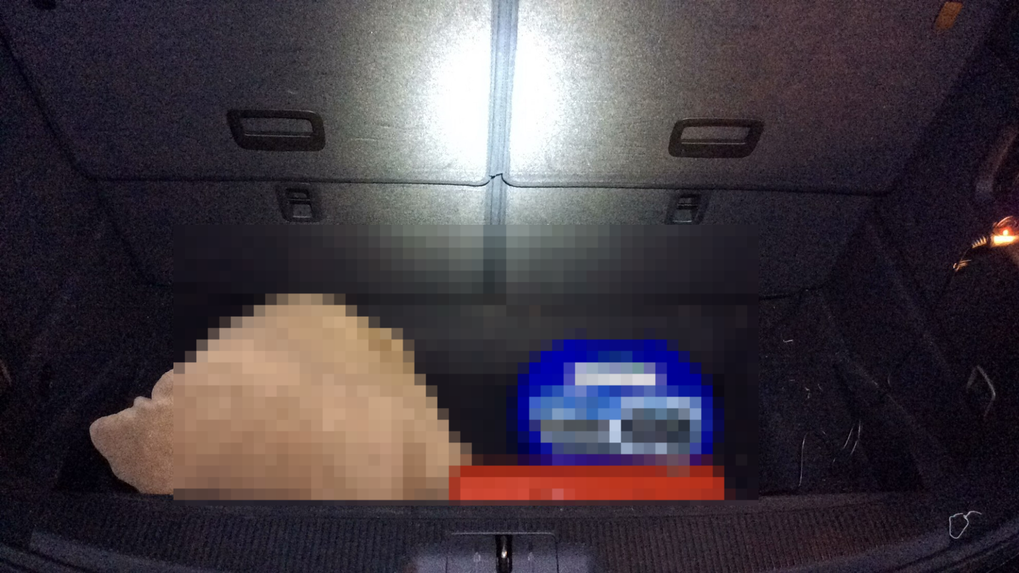 内装トランク