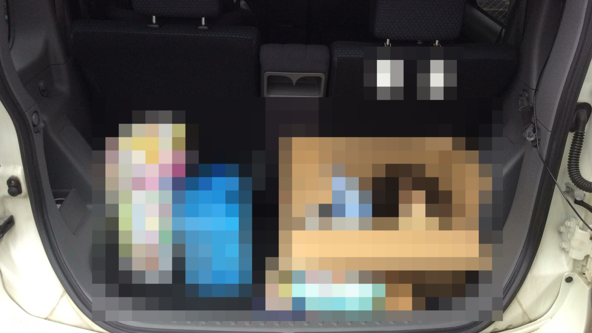 内装トランク
