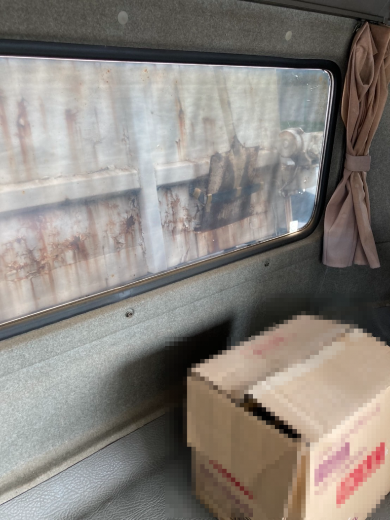 内装後方シート