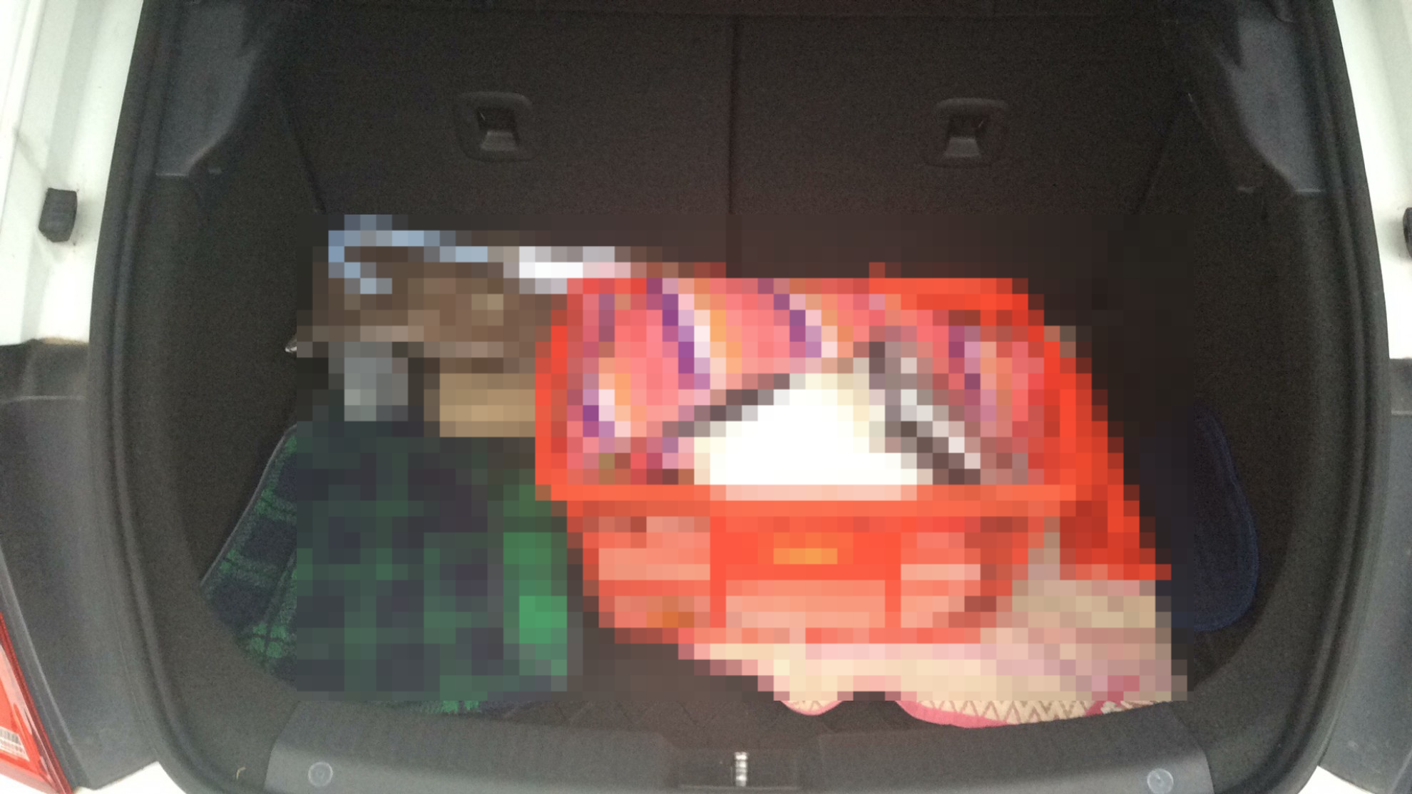 内装トランク