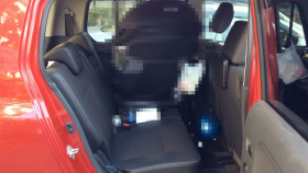 内装後方シート