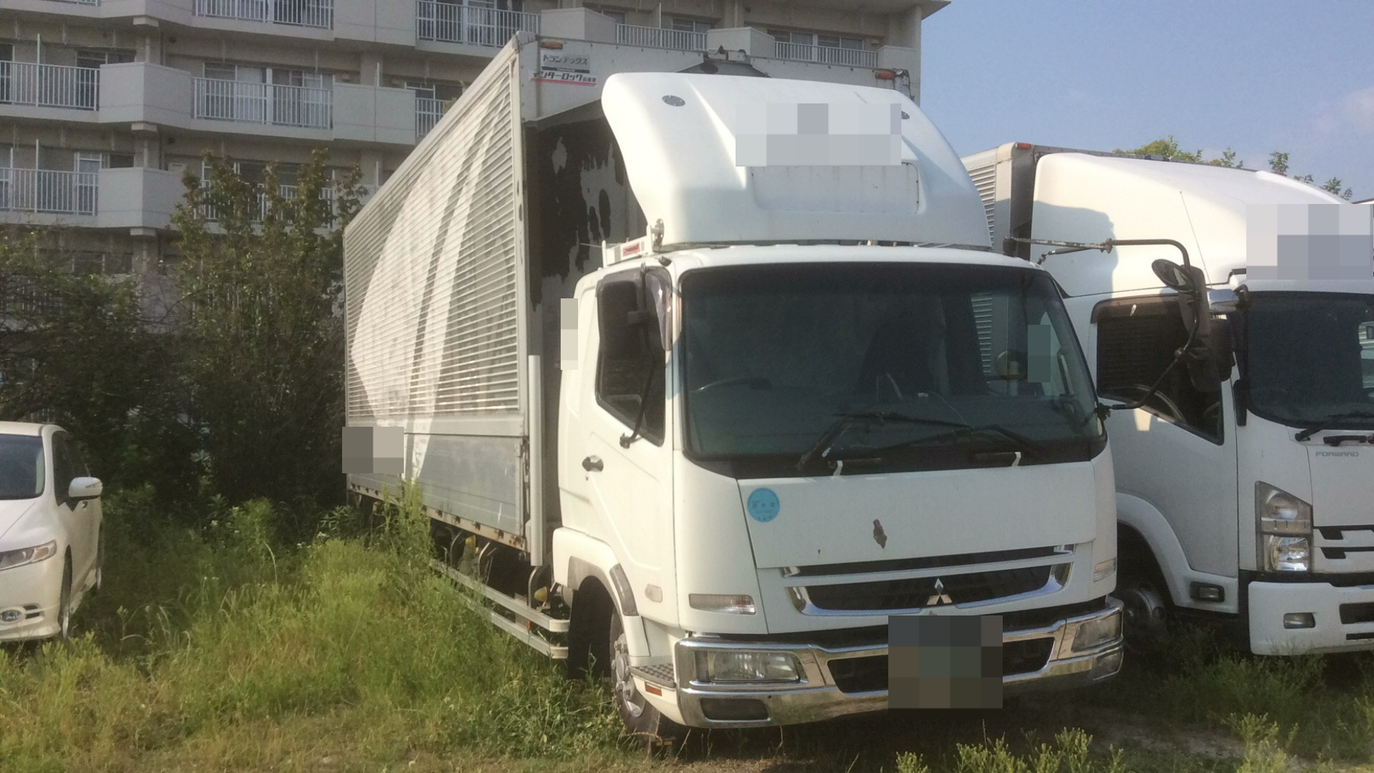 外装右前