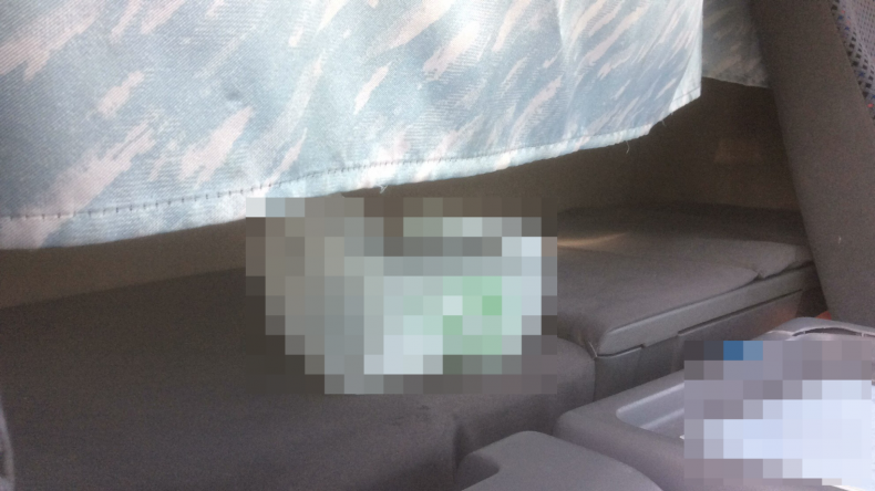 内装後方シート