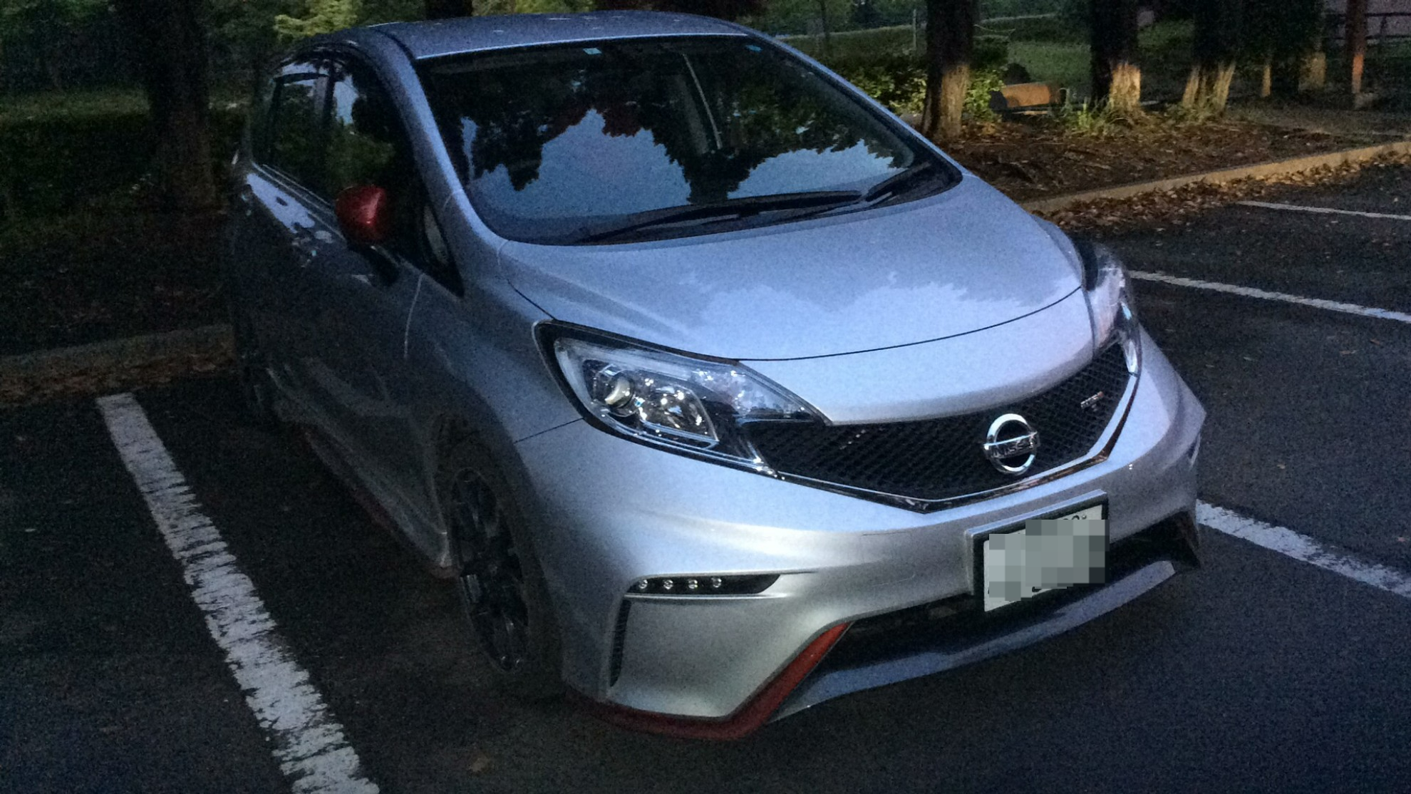 外装右前