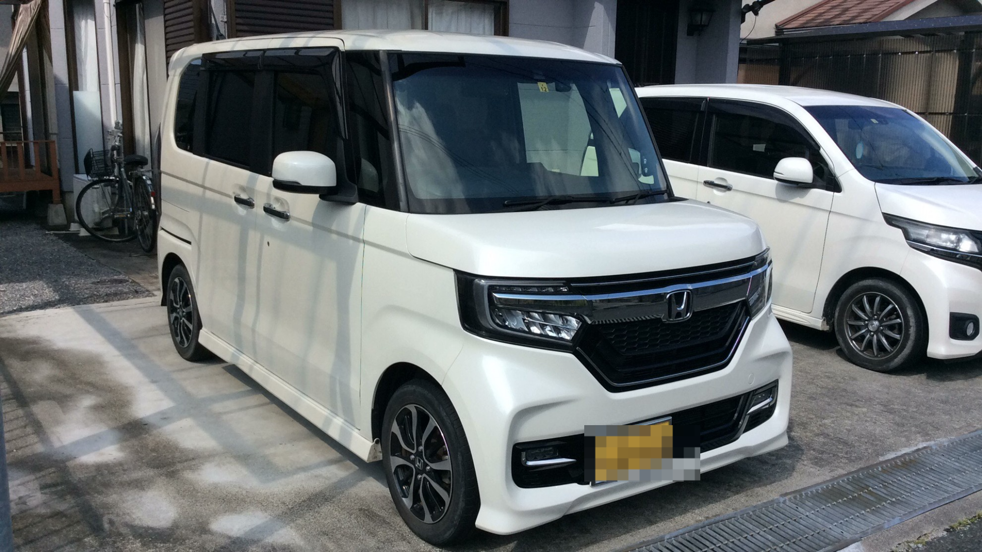 外装右前