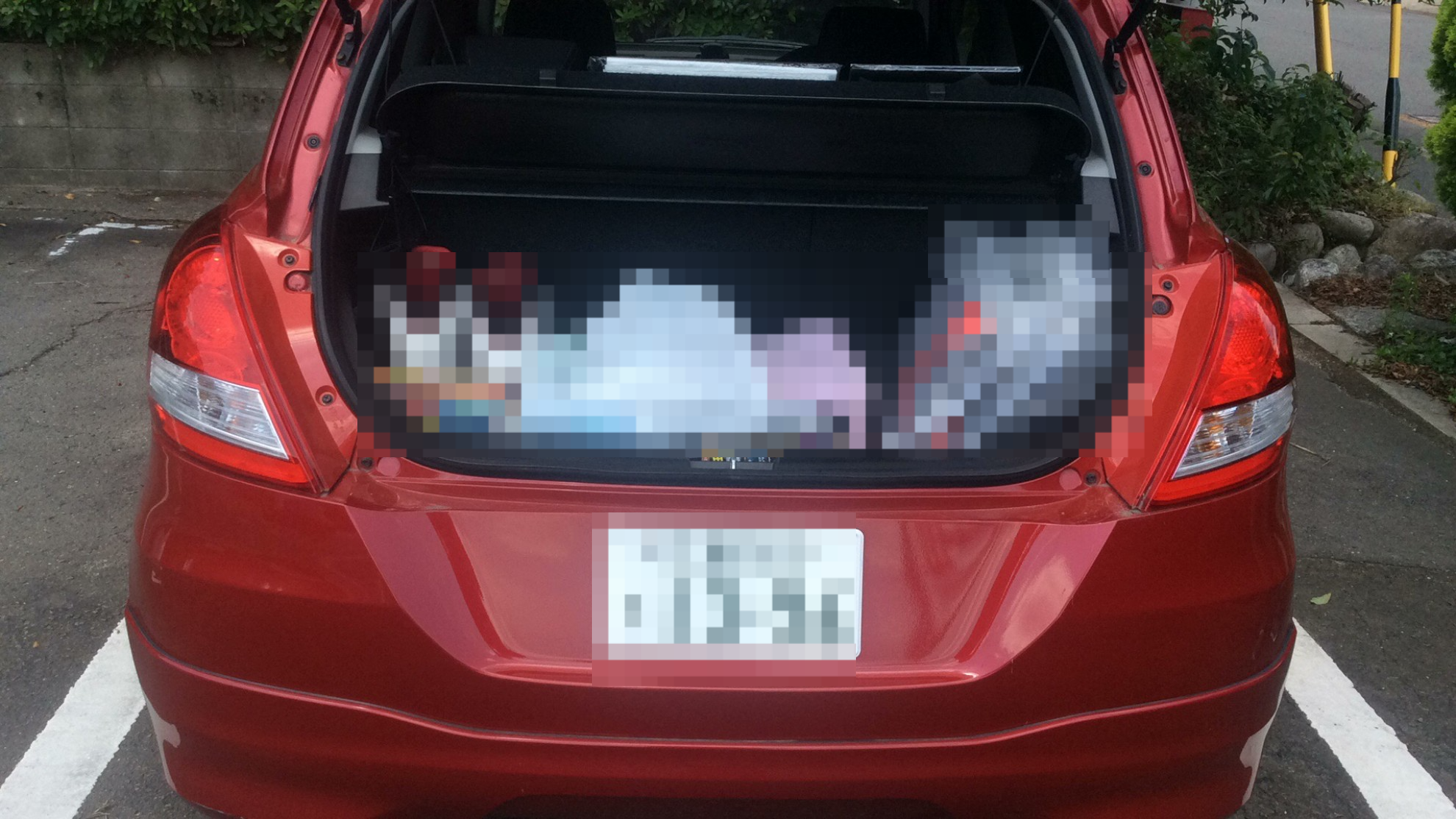 内装トランク