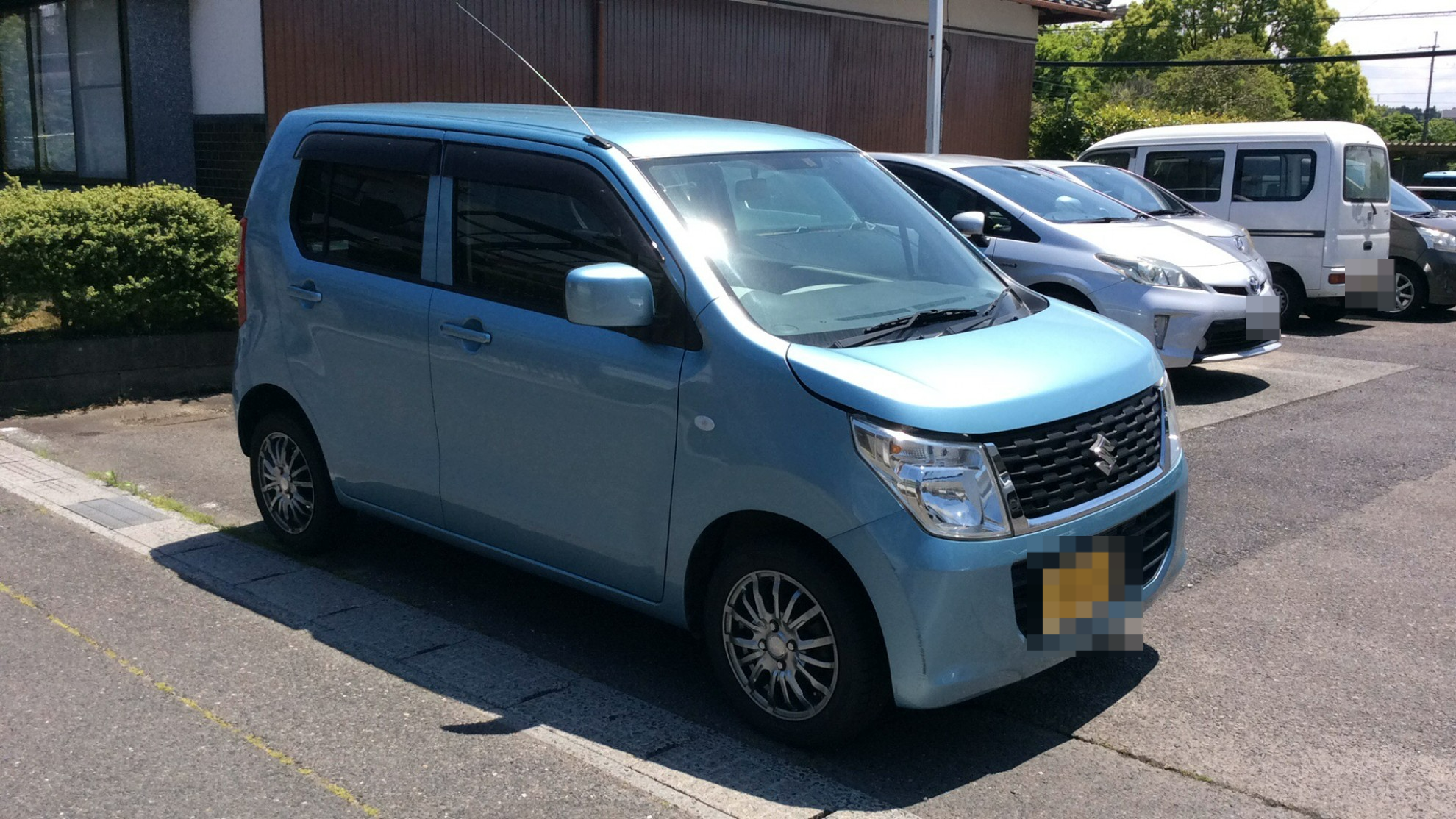 外装右前