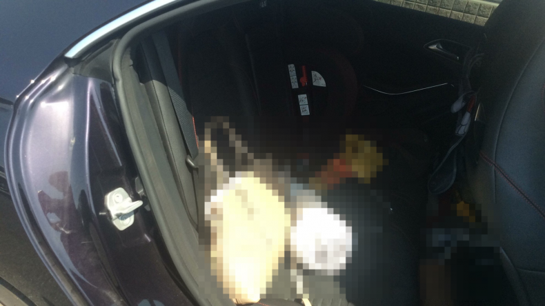 内装後方シート