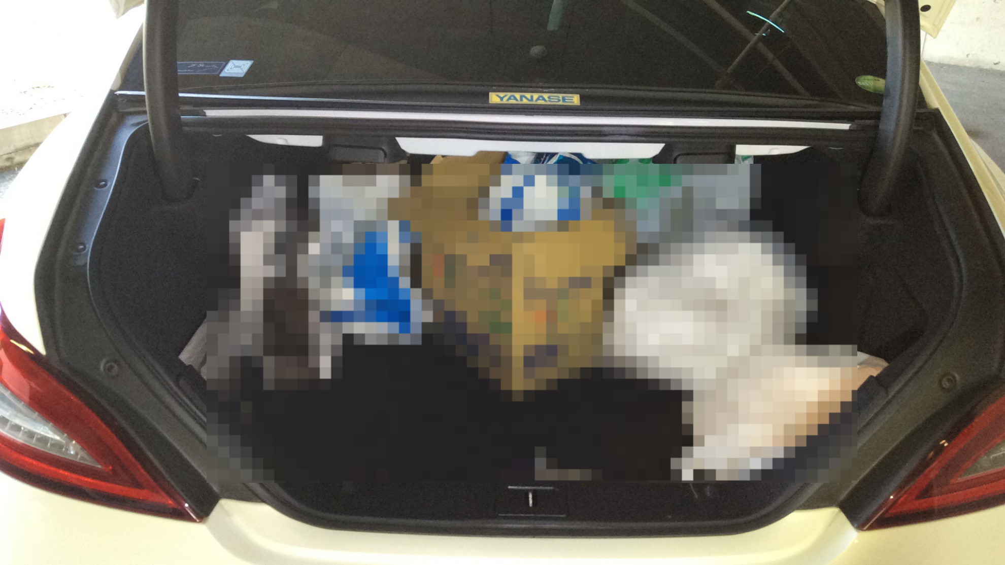 内装トランク