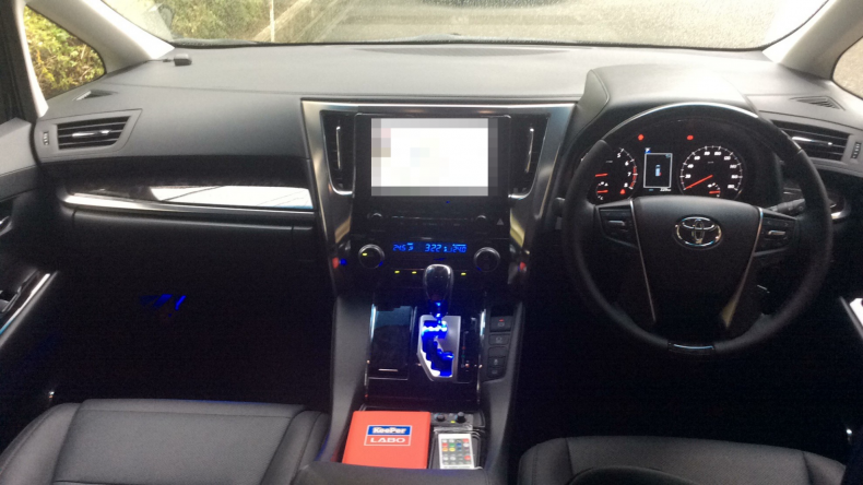 内装インパネ全体