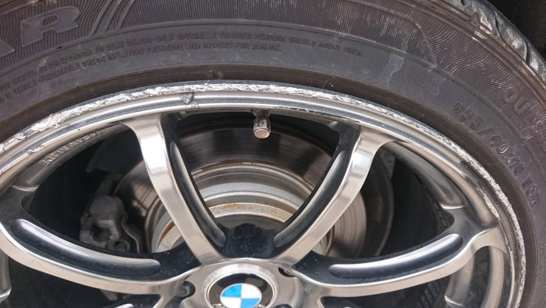 タイヤホイール後