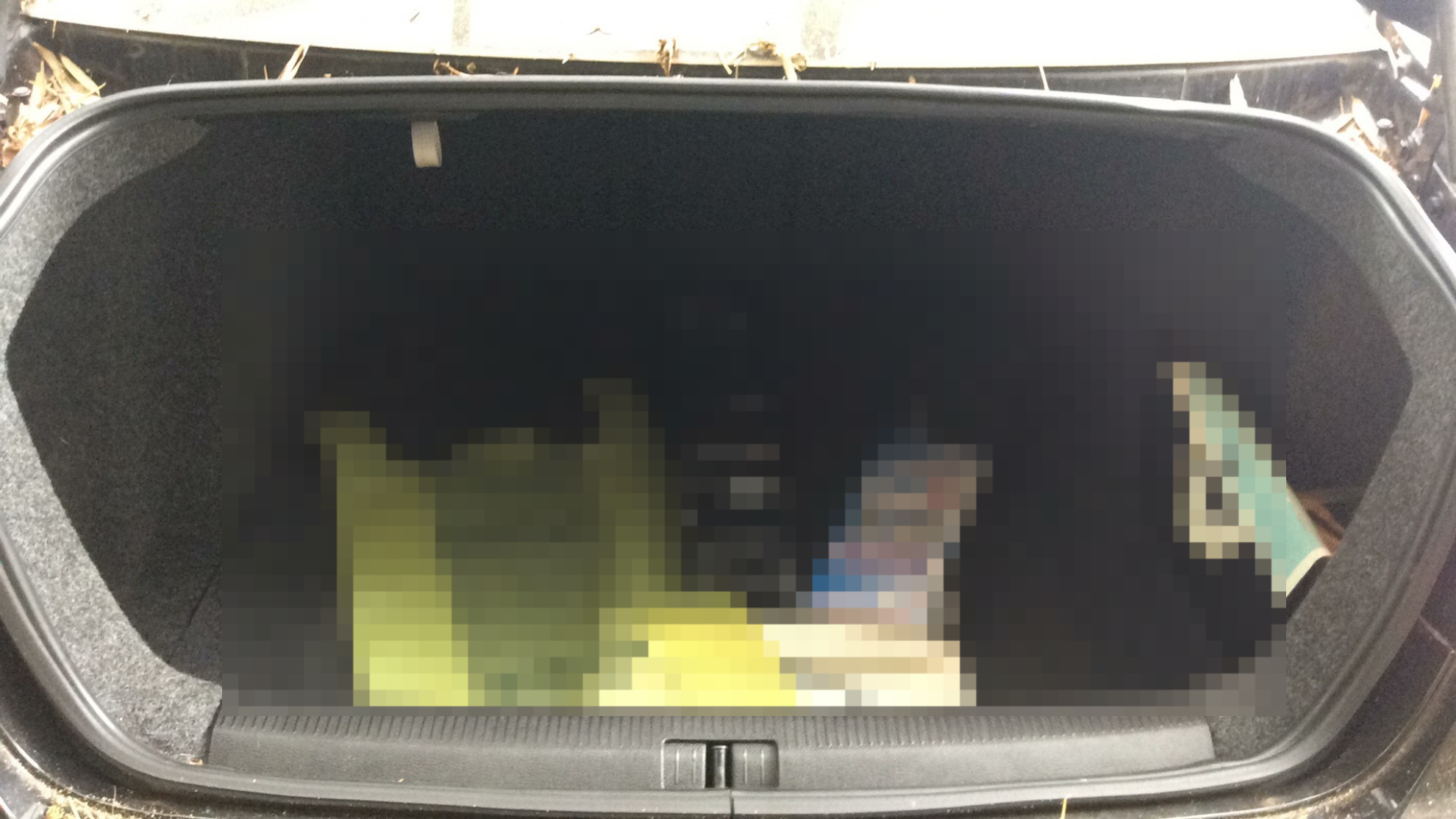 内装トランク