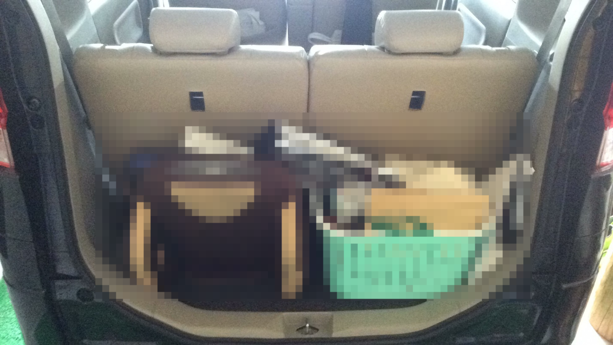 内装トランク