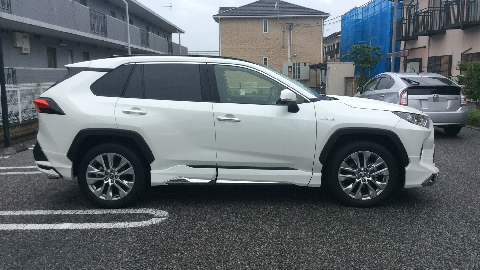 外装右